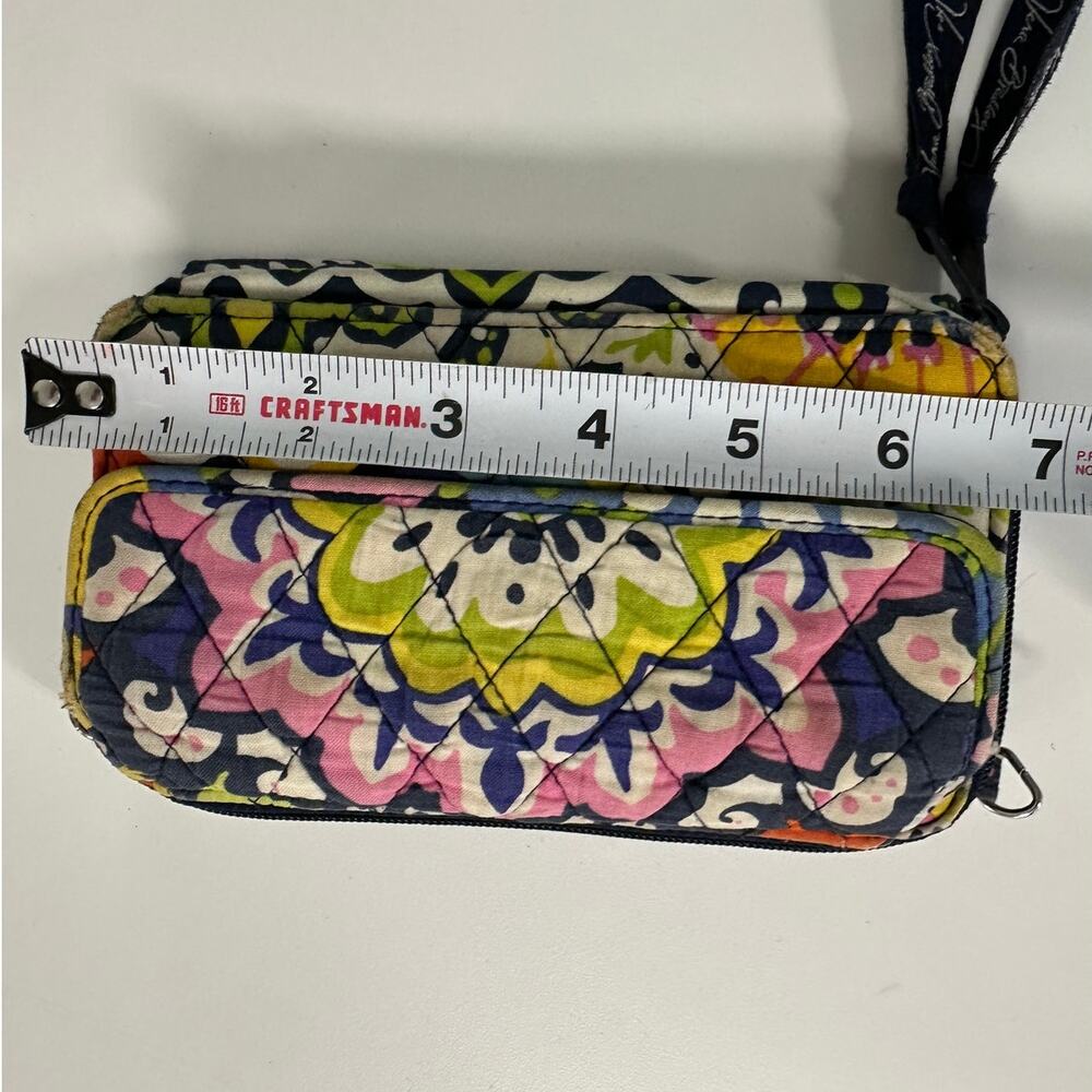 Vera Bradley Wallet Rio Pattern - Picture 10 of 11